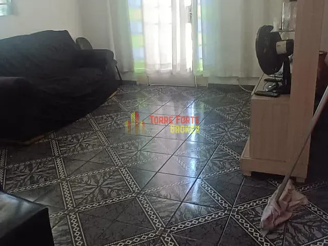Casa com 160m² 5 quartos e 3 banheiros, à venda, no bairro Pedra Azul em Contagem