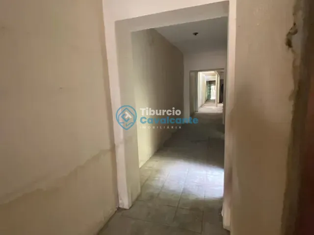 Casa para alugar, no bairro Centro em Maranguape