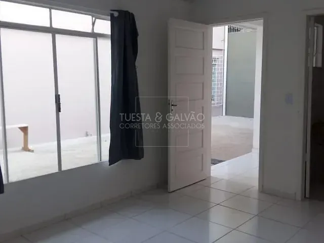Casa com 330m² 4 quartos e 3 banheiros, à venda, no bairro Santa Quitéria em Curitiba