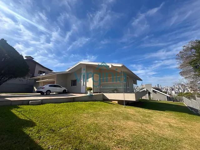 Casa 3 quartos e 4 banheiros, à venda, no bairro Rincão em Novo Hamburgo