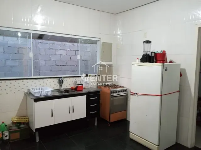 Casa com 300m² 3 quartos e 2 banheiros, à venda, no bairro Jardim Vila Nova em Tremembé