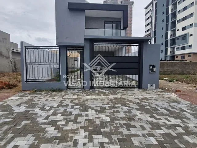 Casa com 300m² 2 quartos e 3 banheiros, à venda, no bairro Jardim das Itaúbas em Sinop