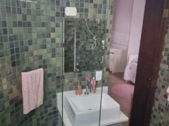 Casa 3 quartos e 4 banheiros, à venda, no bairro Jardim Santo Antônio em Santo André