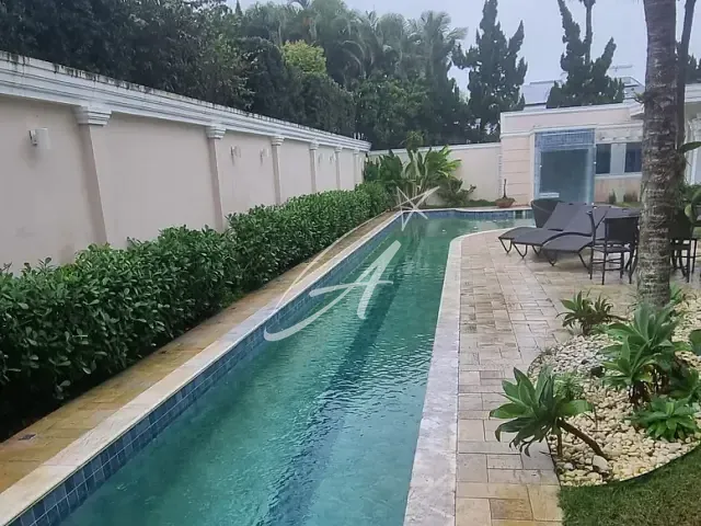 Casa 7 quartos e 9 banheiros, à venda, no bairro Jardim Acapulco em Guarujá