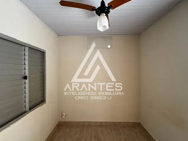 Casa 4 quartos e 2 banheiros, para alugar, no bairro Conjunto Habitacional Leda Silveira Amendola em Barretos
