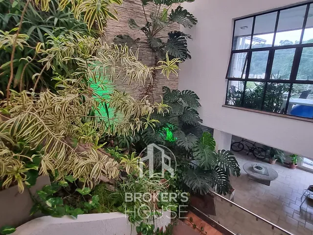 Casa com 620m² 4 quartos e 4 banheiros, à venda, no bairro Bairro de Lourdes em Vitória