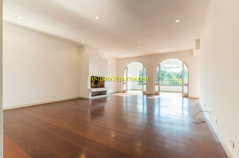 Casa, 4 quartos, 496 m² - Foto 1