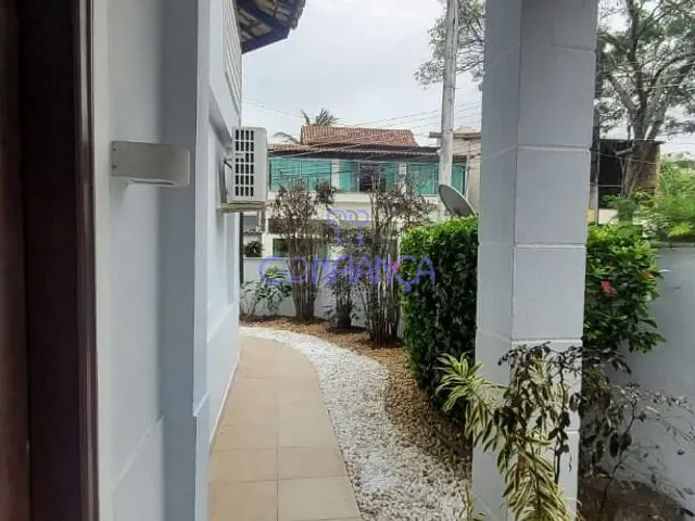 Casa com 360m² 3 quartos e 4 banheiros, à venda, no bairro Campo Grande em Rio de Janeiro