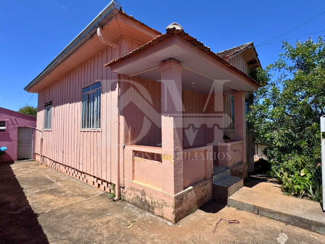 Casa 3 quartos e 1 banheiro, para alugar, no bairro Cidade Alta em Jaguariaíva