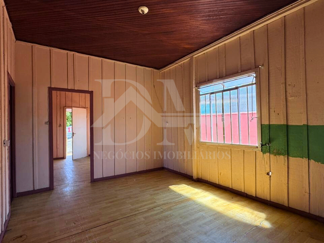 Casa 3 quartos e 1 banheiro, para alugar, no bairro Cidade Alta em Jaguariaíva