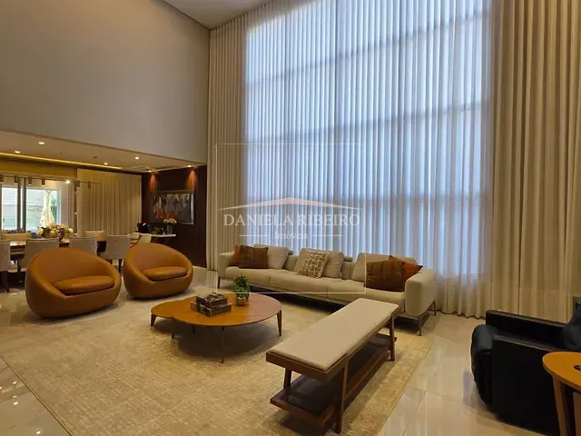 Casa com 600m² 5 quartos e 7 banheiros, à venda, no bairro Vivendas do Arvoredo em Londrina