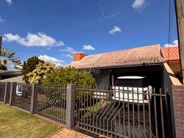 Casa 3 quartos e 2 banheiros, à venda, no bairro Centro em Céu Azul