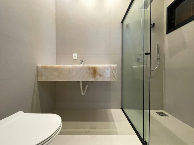 Casa com 275m² 3 quartos e 5 banheiros, à venda, no bairro Porto Unique em Dourados