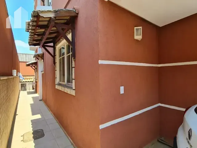 Casa com 420m² 4 quartos e 4 banheiros, à venda, no bairro Centro em Mesquita