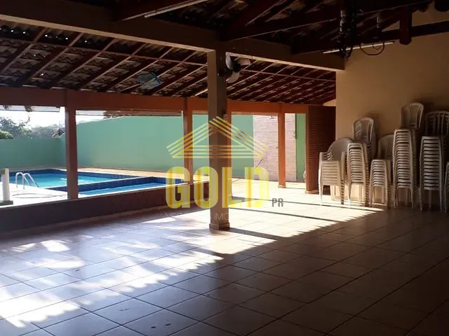 Casa com 450m², à venda, no bairro Colúmbia em Londrina