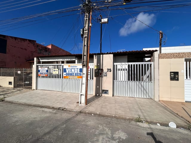 Casa com 180m², à venda, no bairro Jardins em Aracaju