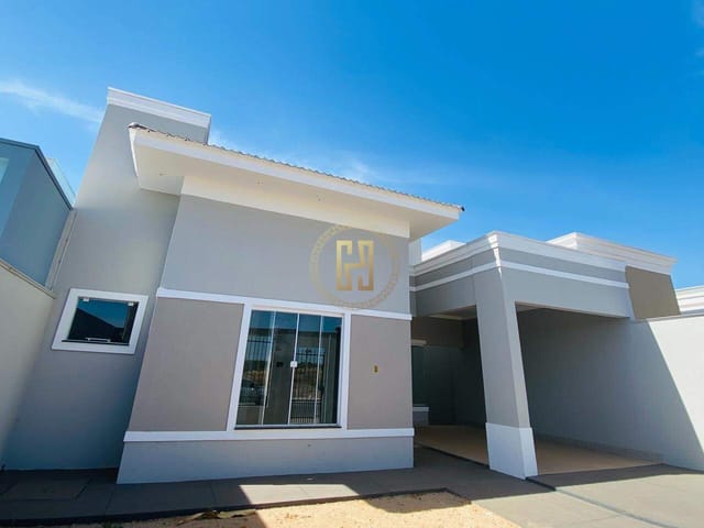 Casa com 250m² 3 quartos e 1 banheiro, à venda, no bairro Montserrat em Nova Mutum