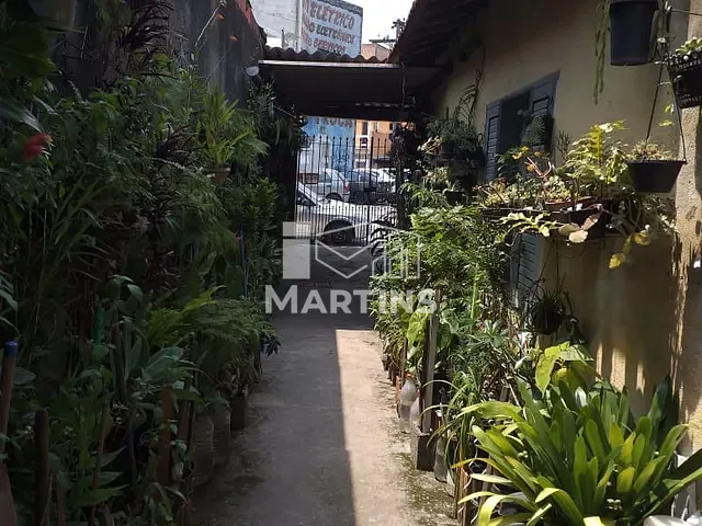 Casa 2 quartos e 1 banheiro, à venda, no bairro Jardim São Salvador em Taboão da Serra