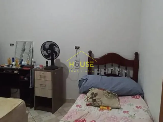 Casa com 250m² 2 quartos e 1 banheiro, à venda, no bairro Park Residencial Colinas em Votuporanga