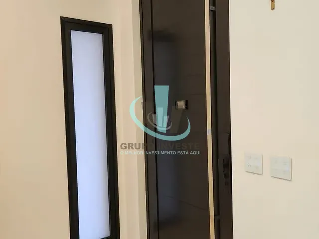 Casa com 592m² 3 quartos e 5 banheiros, à venda, no bairro RESIDENCIAL E COMERCIAL QUINTA DAS LARANJEIRAS em ARARAQUARA