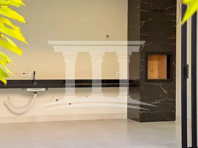 Casa com 300m² 2 quartos e 2 banheiros, à venda, no bairro Residencial Riviera Suíça I em Sinop