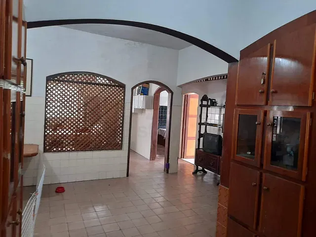 Casa 4 quartos e 1 banheiro, à venda, no bairro Centro em Paulo Afonso