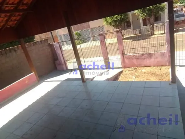 Casa com 500m² 3 quartos e 2 banheiros, à venda, no bairro Jardim Dom Bosco em Rondonópolis