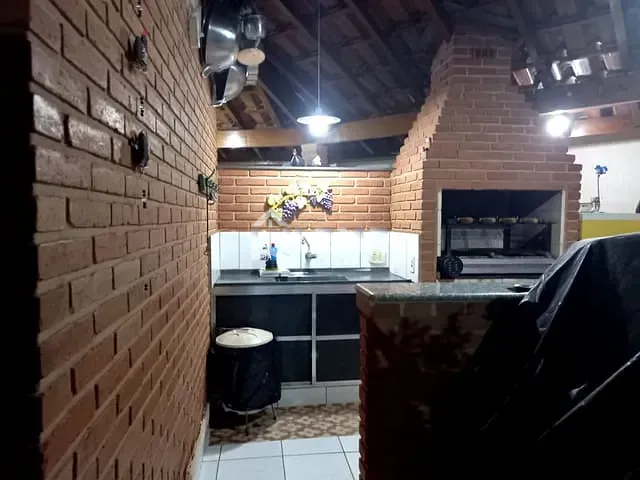 Casa 3 quartos e 3 banheiros, à venda, no bairro Jardim São Domingos em Mococa