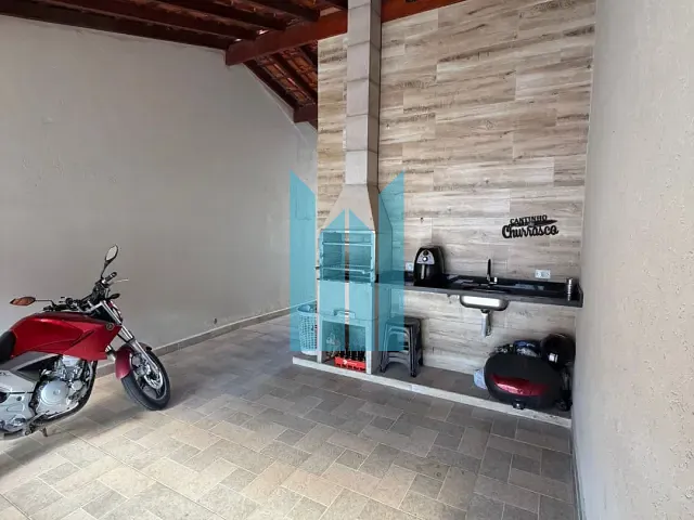 Casa com 180m² 2 quartos e 2 banheiros, à venda, no bairro Jardim Santa Teresa em Poços de Caldas
