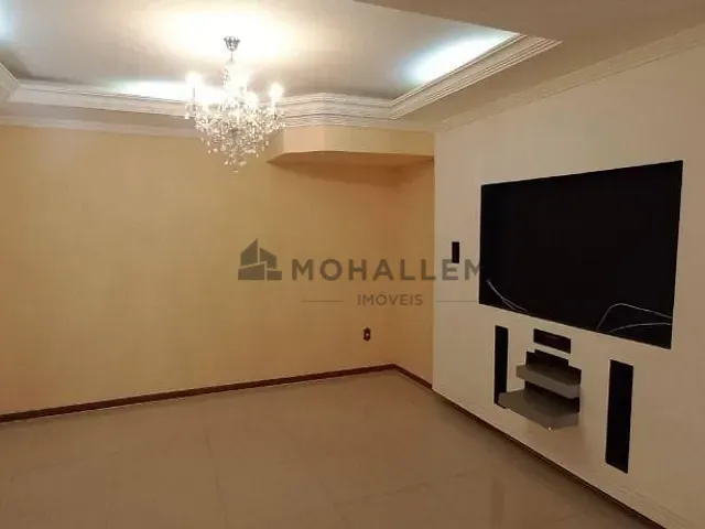 Casa com 350m² 4 quartos e 2 banheiros, à venda, no bairro Pinheirinho em Itajubá