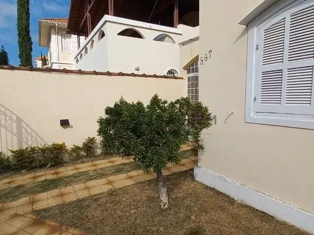 Casa com 350m² 4 quartos e 2 banheiros, à venda, no bairro Pinheirinho em Itajubá