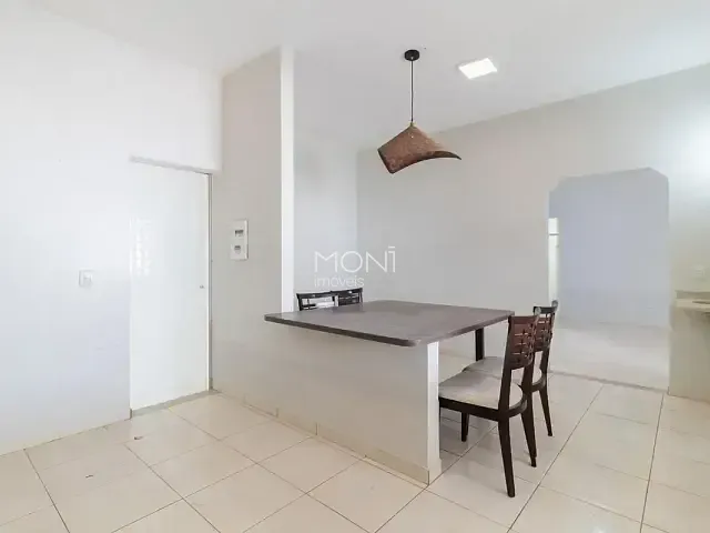Casa 4 quartos e 5 banheiros, à venda, no bairro Região dos Lagos (Sobradinho) em Brasília