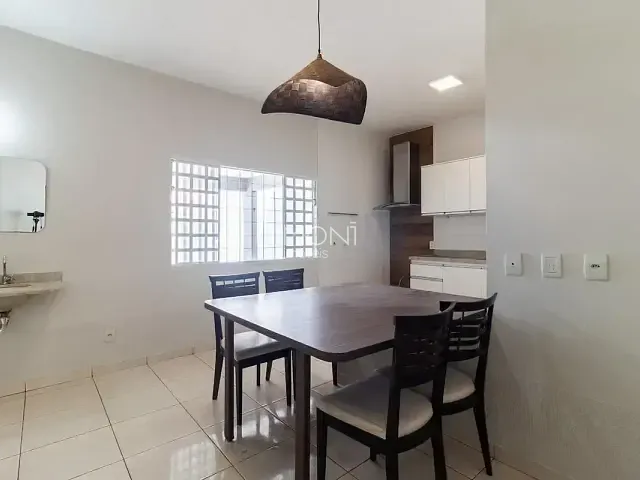 Casa 4 quartos e 5 banheiros, à venda, no bairro Região dos Lagos (Sobradinho) em Brasília