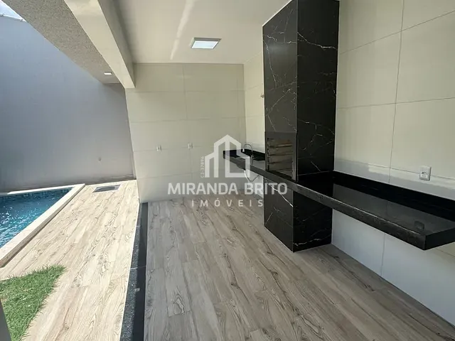 Casa com 225m² 3 quartos e 4 banheiros, à venda, no bairro Vila Oliveira em Aparecida de Goiânia