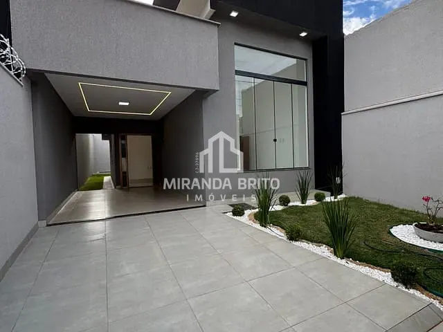 Casa com 225m² 3 quartos e 4 banheiros, à venda, no bairro Vila Oliveira em Aparecida de Goiânia