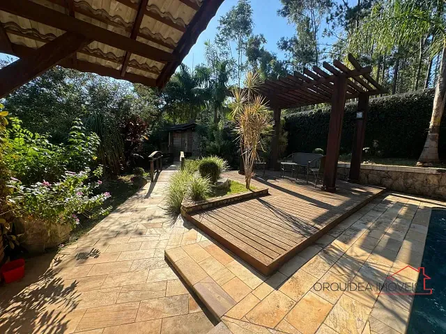 Chácara com 5850m² 3 quartos e 4 banheiros, à venda, no bairro Jardim Estância Brasil em Atibaia