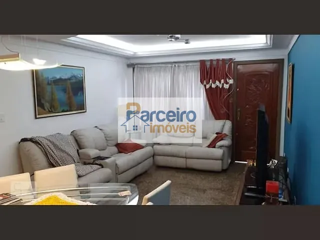 Casa com 305m² 3 quartos e 3 banheiros, à venda, no bairro Anália Franco em São Paulo