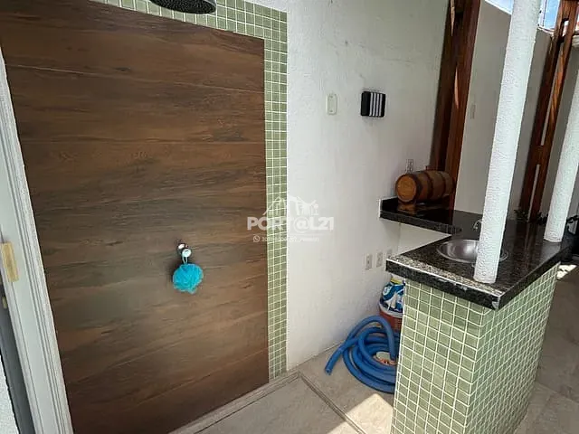Casa com 210m² 4 quartos e 4 banheiros, à venda, no bairro Caminho do Sol em Petrolina