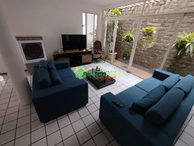Casa com 361m² 4 quartos e 3 banheiros, à venda, no bairro Matinha em Teresina