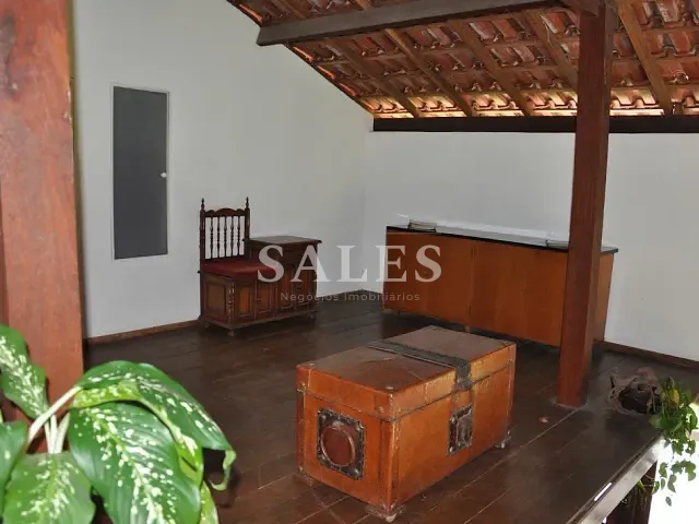 Casa com 1554m² 3 quartos e 3 banheiros, à venda, no bairro Floresta em Juiz de Fora