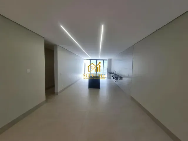 Casa com 300m² 3 quartos e 4 banheiros, à venda, no bairro Residencial Porto Seguro em Goiânia