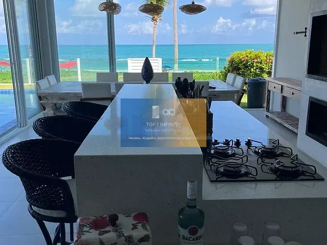 Casa 6 quartos e 8 banheiros, para alugar, no bairro Praia dos Carneiros em Tamandaré