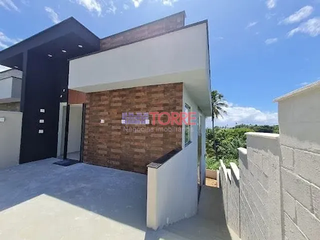 Casa com 250m² 3 quartos e 3 banheiros, à venda ou para alugar, no bairro condomínio Mar a Vista em Ilhéus