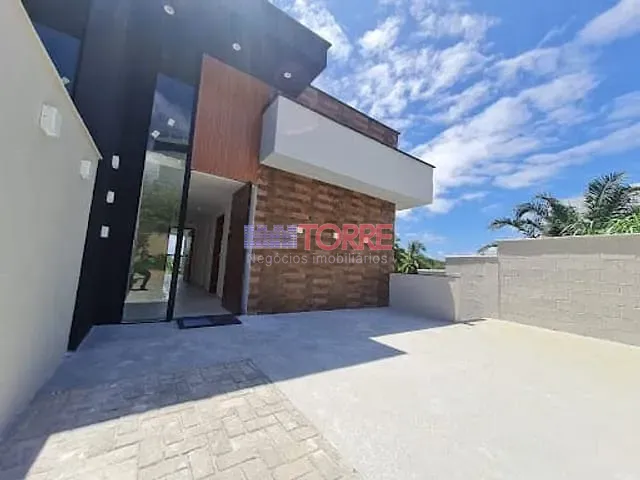Casa com 250m² 3 quartos e 3 banheiros, à venda ou para alugar, no bairro condomínio Mar a Vista em Ilhéus