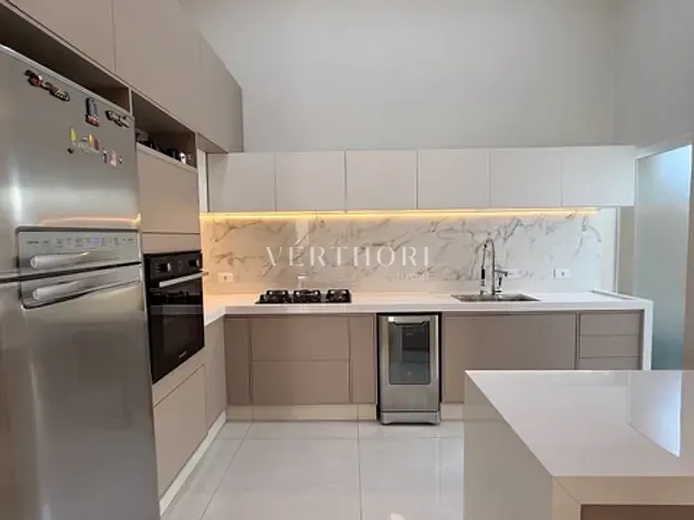 Casa 3 quartos e 3 banheiros, à venda, no bairro Jardim Ecoville I em Cambé