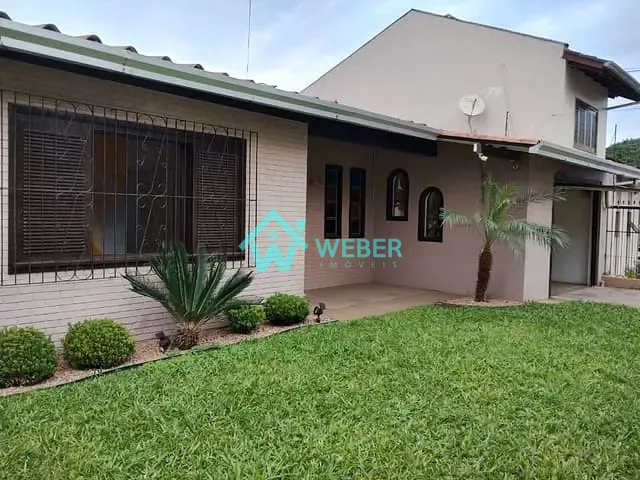 Casa 3 quartos e 3 banheiros, à venda, no bairro Guarani em Novo Hamburgo