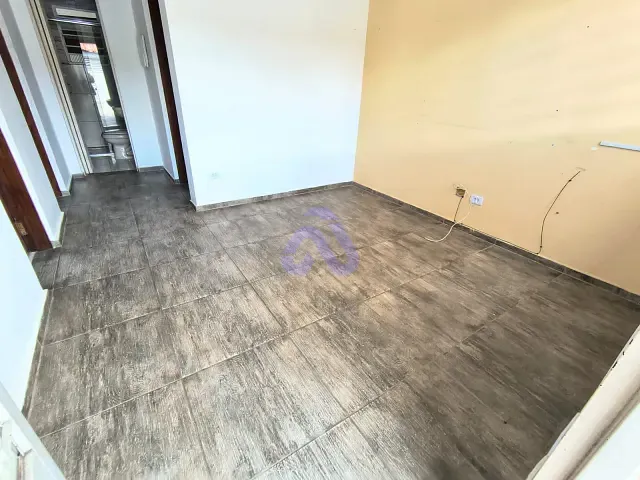 Casa 2 quartos e 1 banheiro, para alugar, no bairro Braz Cubas em Mogi das Cruzes