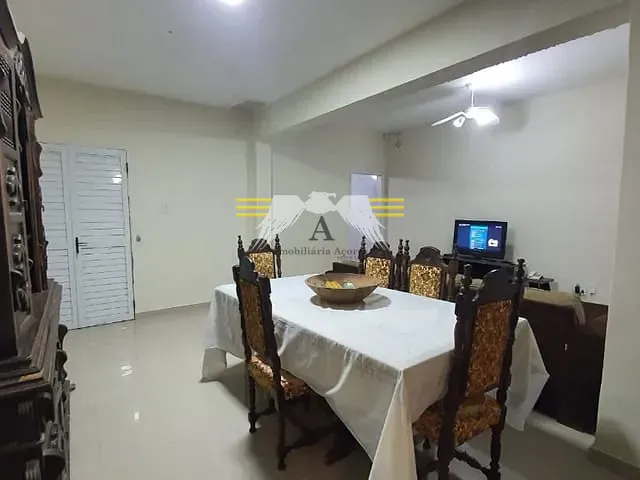 Casa com 240m² 3 quartos e 4 banheiros, à venda ou para alugar, no bairro Jardim Praia Grande em Mongaguá