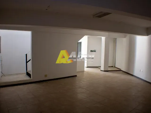 Casa com 420m², à venda ou para alugar, no bairro Botafogo em Rio de Janeiro