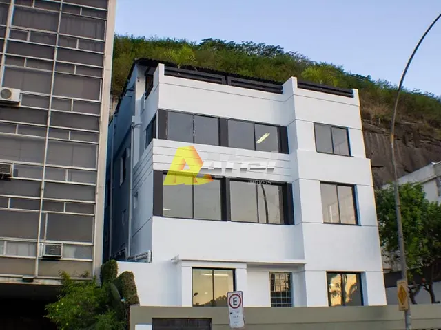 Casa com 420m², à venda ou para alugar, no bairro Botafogo em Rio de Janeiro